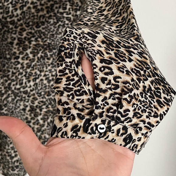 EUC | Zara | Leopard Print Long Sleeve Blouse | Size XL - Picture 8 of 11